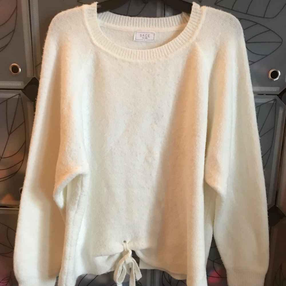 SAGE The Label Women’s Large White Polyester Long Sleeve Sweater